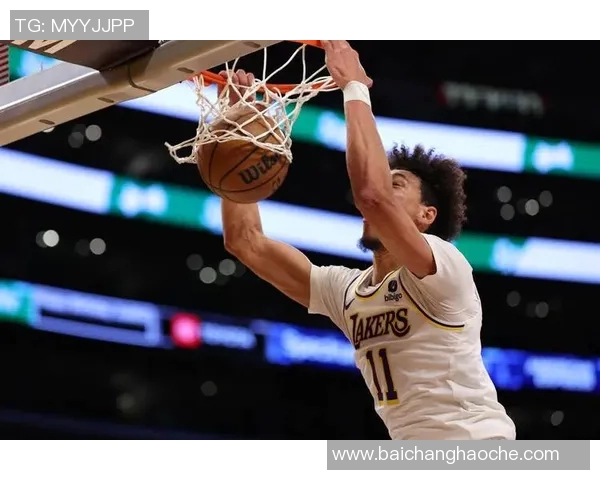 34号秀对位浓眉表现出色7中7砍下14分10板正负值高达24 34号秀对位浓眉表现出色7中7砍下14分10板正负值高达24