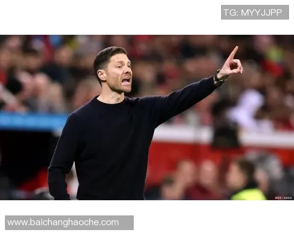 小法谈教练不公阿隆索称赞帕斯表现引发热议 小法谈教练不公阿隆索称赞帕斯表现引发热议