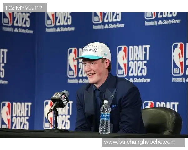 黄蜂主帅称克尼佩尔每天追求进步将在球队中发挥关键作用 黄蜂主帅称克尼佩尔每天追求进步将在球队中发挥关键作用