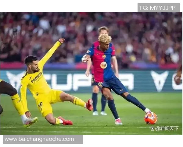 巴萨诺坎普周五公开训练门票热销已达12000张吸引众多球迷参与